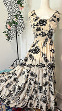 Load image into Gallery viewer, Princess Dress Black&amp;white
