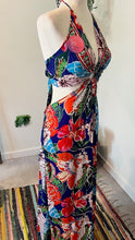 Load image into Gallery viewer, Tulip Dress
